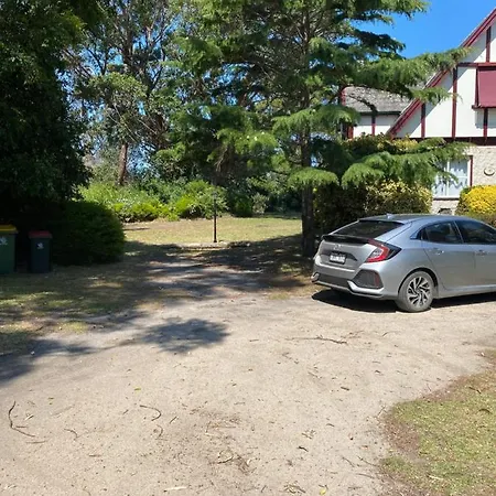 Swan Cove Beachfront Raymond Island Exterior photo